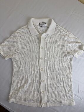 Runaway White Knit Short-Sleeve Button-Down Shirt